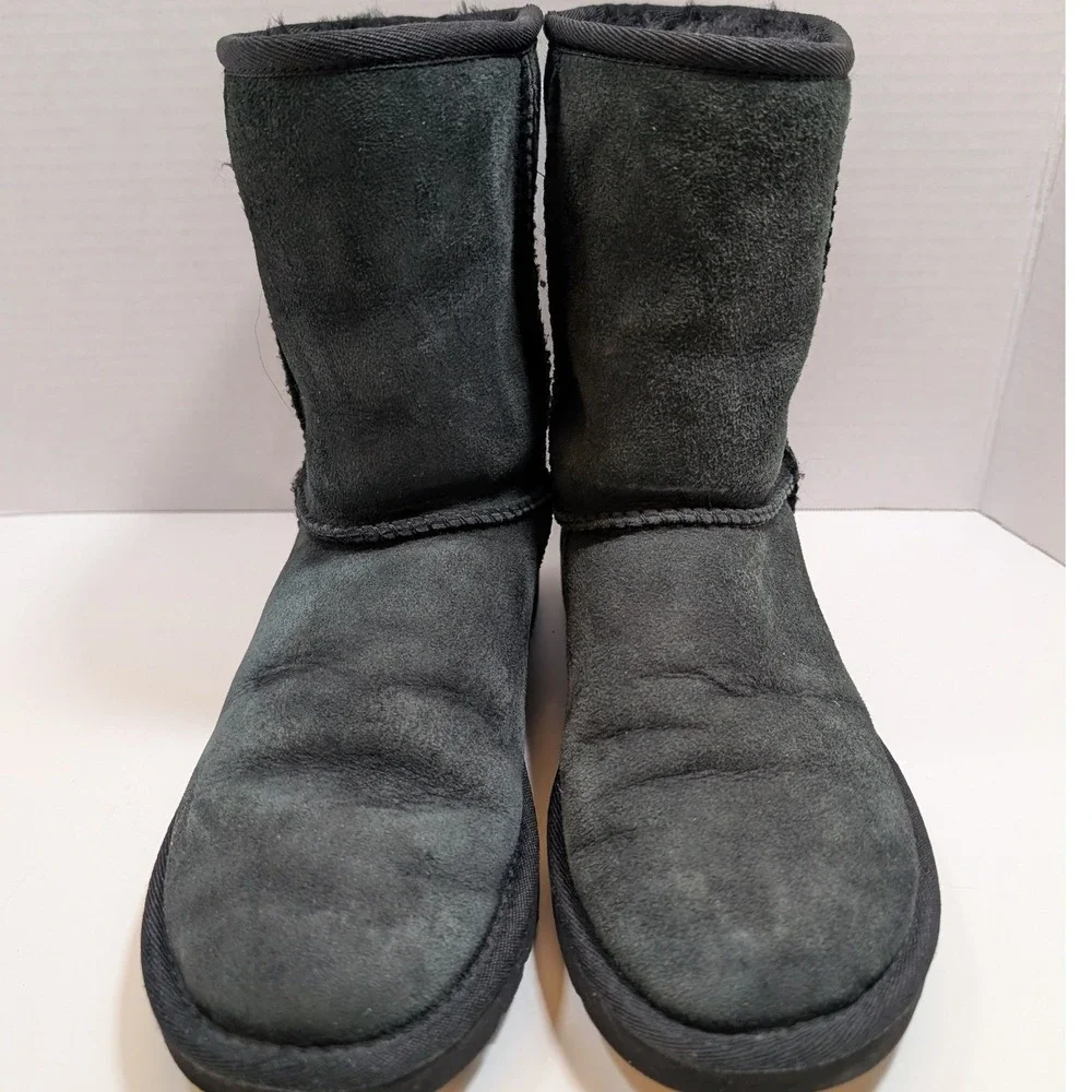 UGG Classic Short‎ Boots Black Suede Shearling Lined Winter Womens 7 Apres Ski